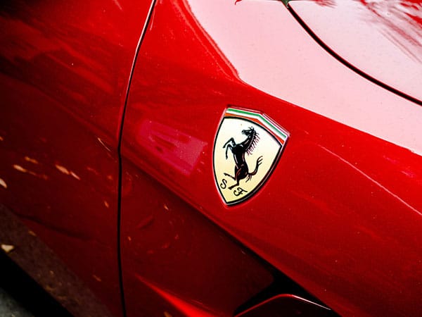 ferrari-in-vendita-bologna